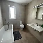 Apartman Sea Front Penthouse *